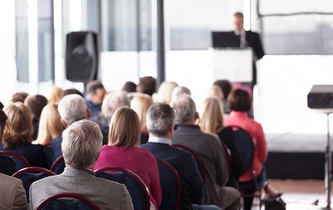 Qualitätszirkel, Symposien, Workshops für Fachkolleginnen und Fachkollegen