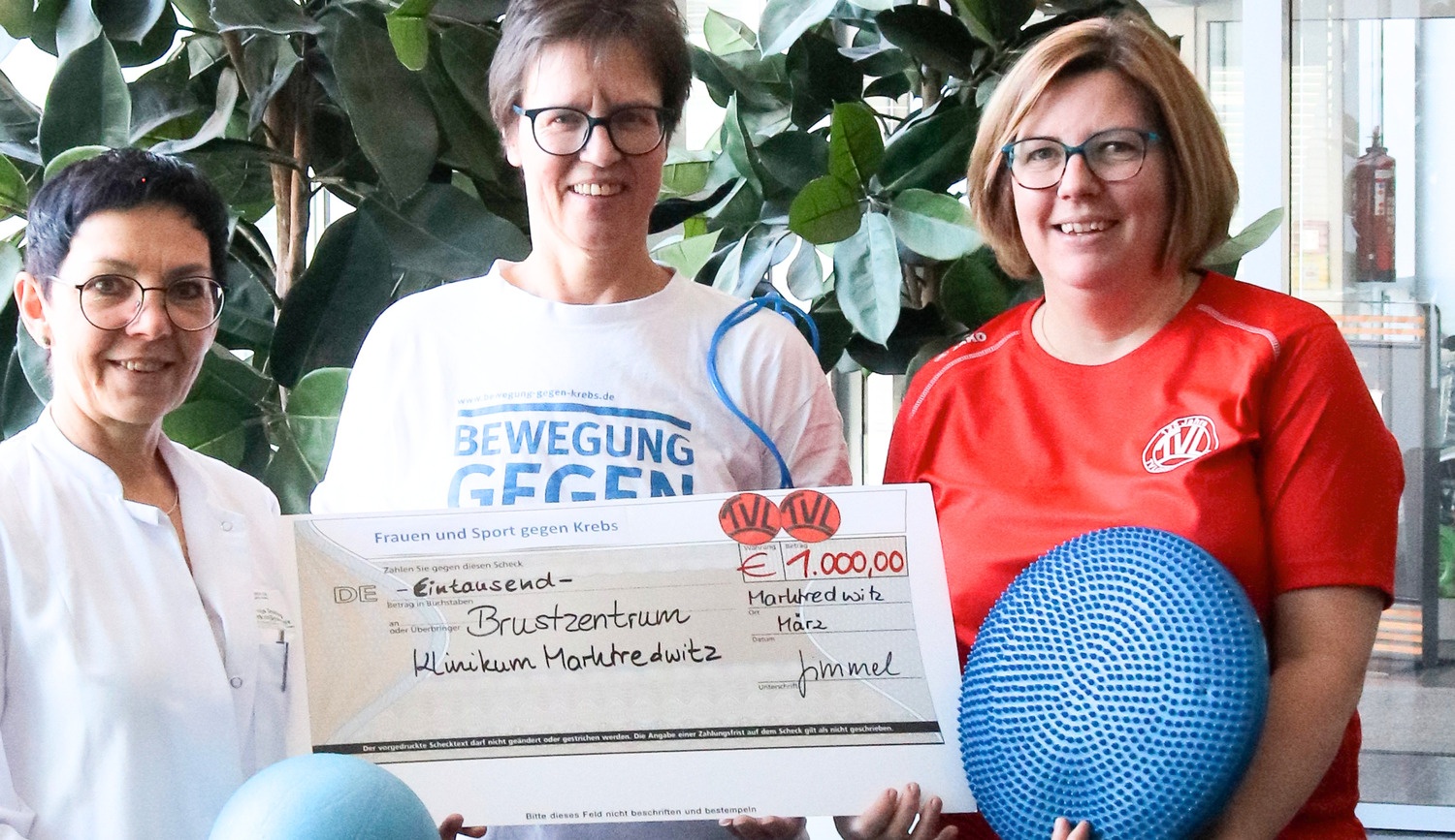 Sport als Prävention: TV Lorenzreuth übergibt 1.000 Euro an die Frauenklinik am Klinikum Fichtelgebirge